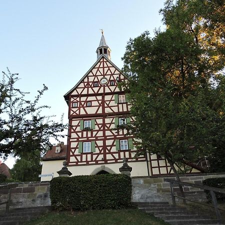 BurgbernheimTurmstueble Im Torhaus Von 1545アパートメント エクステリア 写真